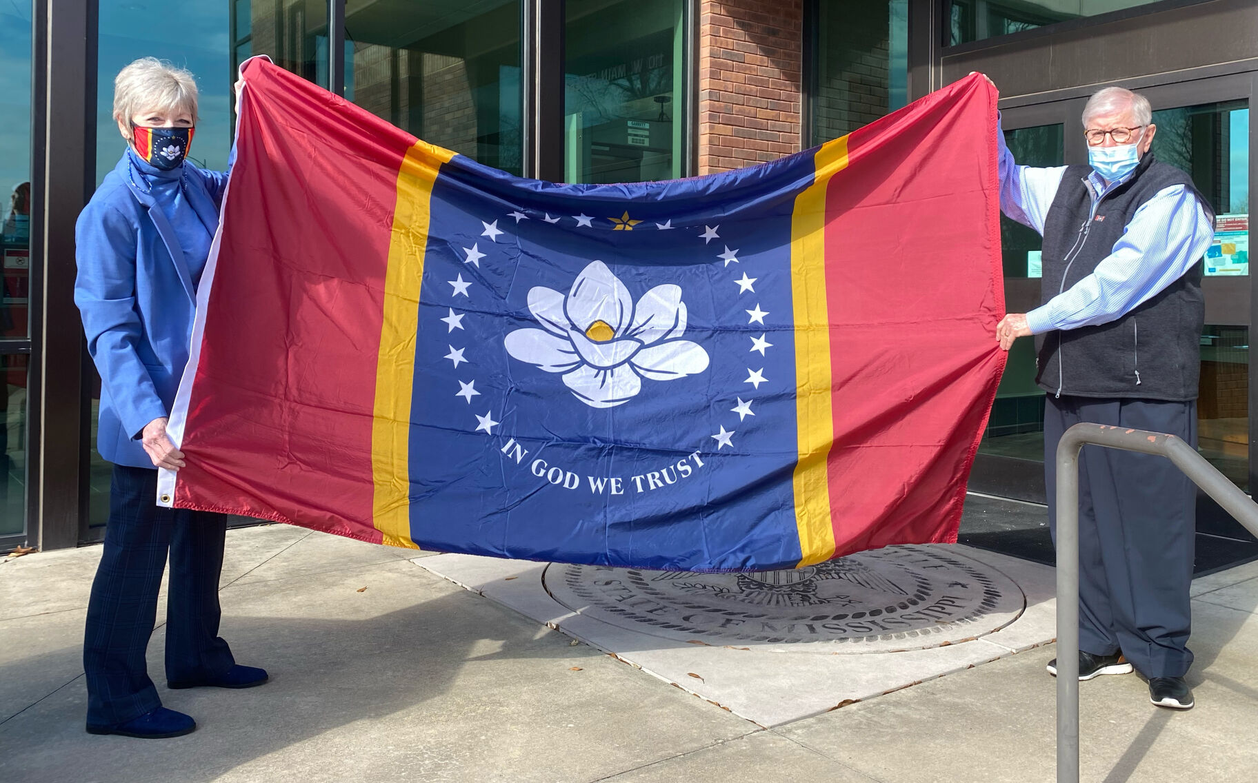 New state flag for city hall